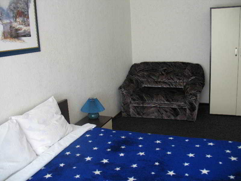 Ukrainian Hotel Service Apartments Kiev Ngoại thất bức ảnh